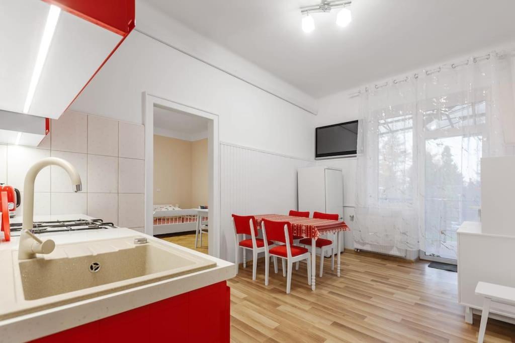 Apartament Astronomiczne Miejsce Przemyśl Exterior foto